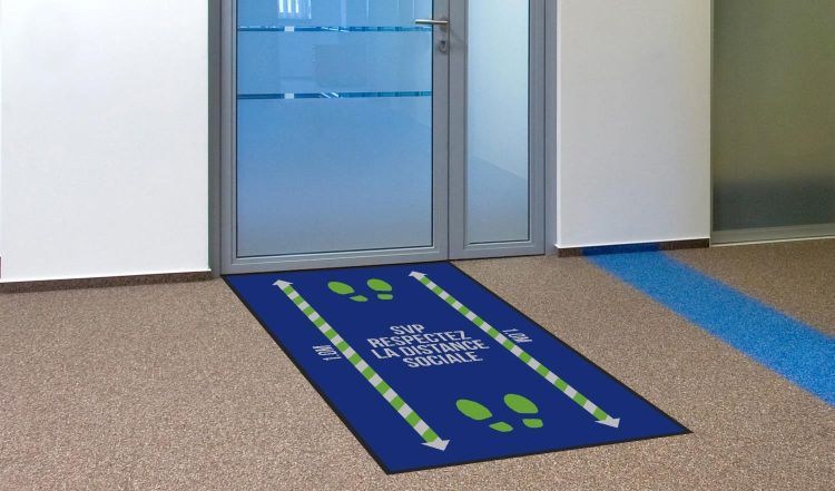 Tapis personnalisé "Distance"