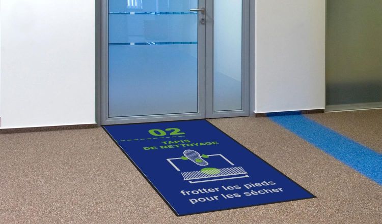 Tapis personnalisé "Nettoyage"